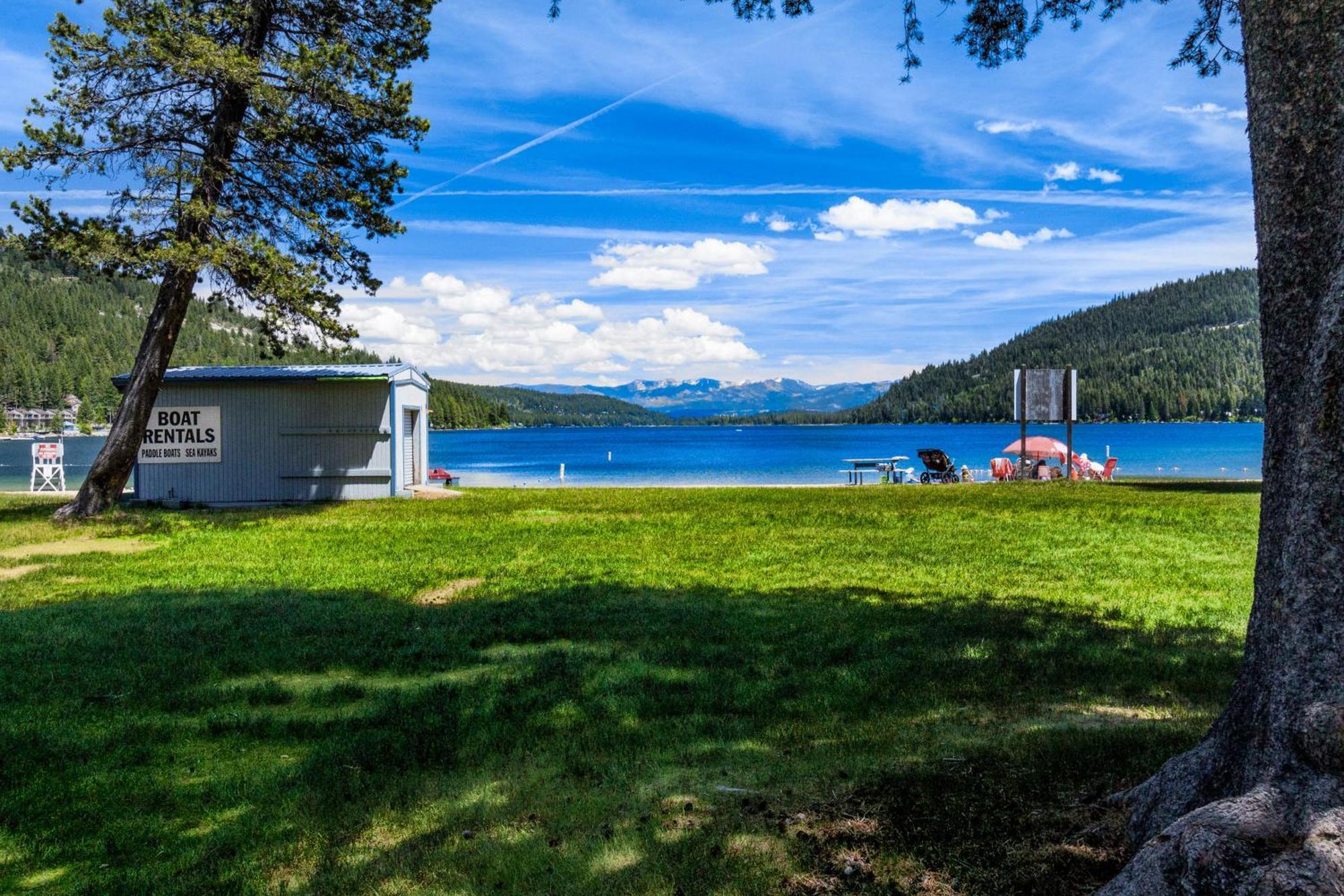 Donner Lakefront Retreat Villa Truckee Exteriör bild