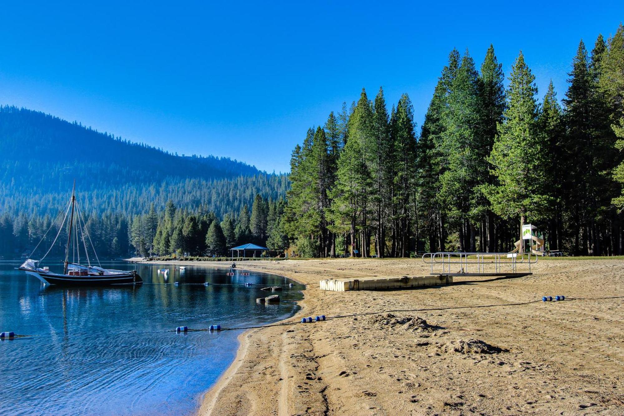 Donner Lakefront Retreat Villa Truckee Exteriör bild